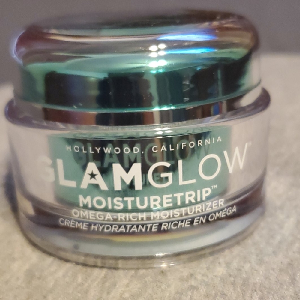 GLAMGLOW MOISTURIZER